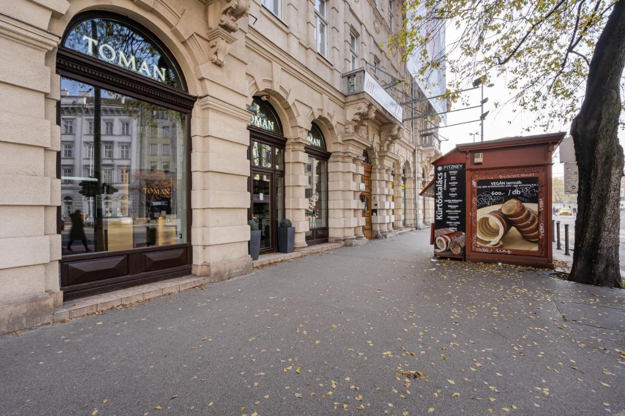 Luxory Place In The Heart Of Budapest Exterior photo